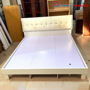Giường MDF 1m8 Cũ Ốp Nệm Đầu Giường