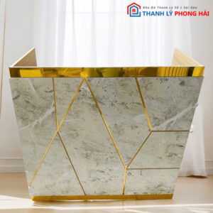 Thanh Lý Quầy Luxury Ốp Chỉ Vàng Mới 99%