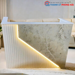 Thanh Lý Quầy 1m2 Vân Đá Sang Trọng Mới 99%