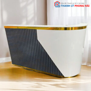 Thanh Lý Quầy Cong Sang Trọng Mới 99%