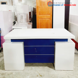 Bàn Giám Đốc Cũ Kiểu Dáng Hiện Đại