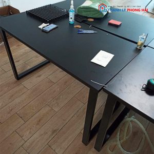 Bàn Làm Việc Chân Sắt U 1m2 Cũ