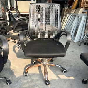 Ghế Xoay Văn Phòng Cao Cấp Lưng Nhựa Thoáng Mát