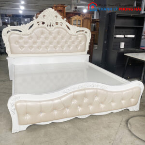 xử lý ẩm móc giường ngủ