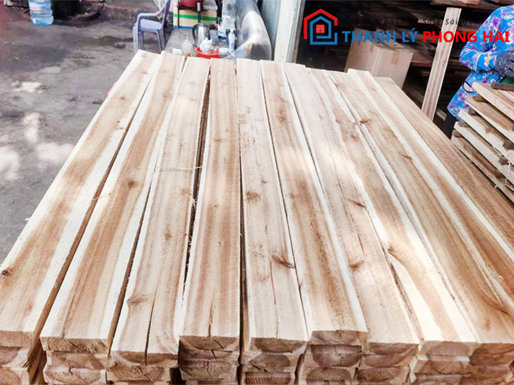 go-tram-la-gi-2 Top 5 Bộ Salon Gỗ Tràm Đẹp Thanh Lý Giá Rẻ Tại Phong Hải