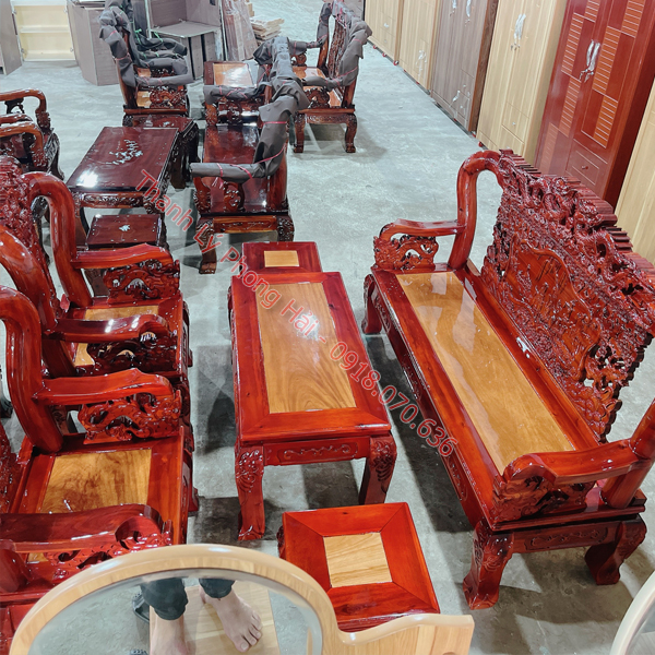 salon-go-cu-2 Top 5 Bộ Salon Gỗ Tràm Đẹp Thanh Lý Giá Rẻ Tại Phong Hải
