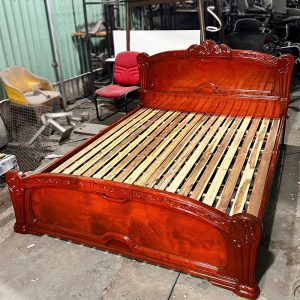 Giường Gỗ Gõ Đỏ Cũ Bền Đẹp Sang Trọng