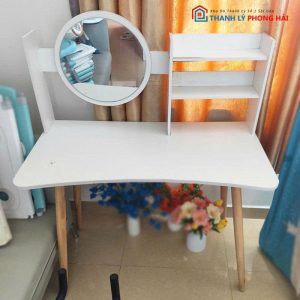 Bàn Trang Điểm Cũ 1m - Gương Tròn Có Kệ