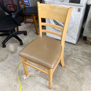 Ghế Canbin Gỗ Cũ Lót Nệm
