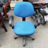 Ghế Xoay Văn Phòng Cũ Lưng Trung Bọc Vải Xanh