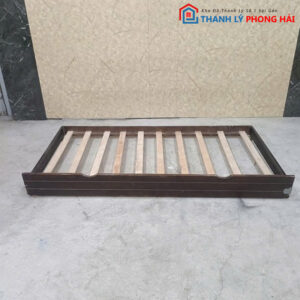 Giường Bệt Gỗ Tự Nhiên Cũ Có Bánh Xe 1m x 1m88