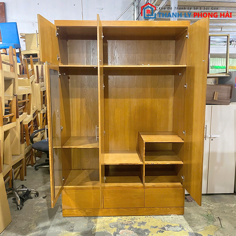 tu-quan-ao-cu-2 Tủ Áo Cũ Full Trần 2m3 Màu Nâu Đẹp