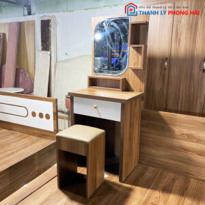 Bàn Trang Điểm MDF Nhỏ Gọn Nhiều Màu Mới 99%