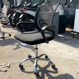 Ghế xoay lưng lưới TP4 Lưng Đen Cũ Giá Rẻ