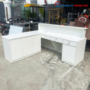 Quầy Lễ Tân Góc L Màu Trắng Nhiều Ngăn 2m Cũ