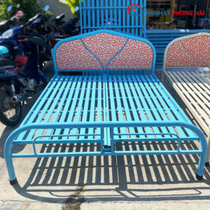 Thanh Lý Giường Sắt 1m6 Nhiều Màu Hoa Văn Mới 99%