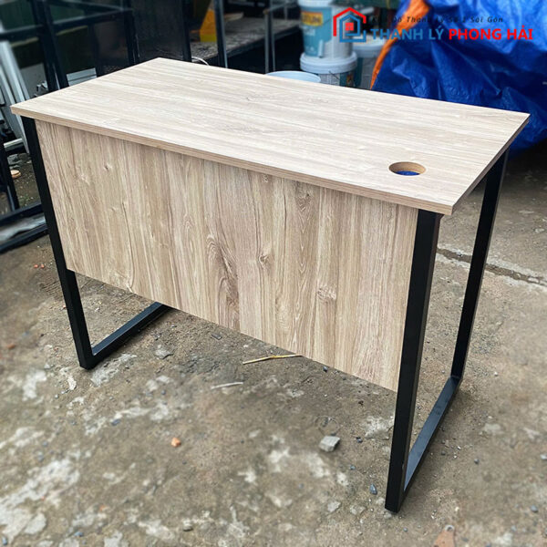 Bàn Làm Việc 1m Kèm Bửng Che Cũ
