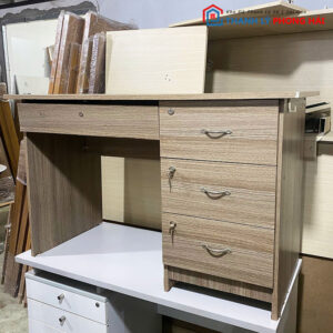 Bàn Làm Việc Kèm 3 Ngăn Kéo 1m2 Cũ