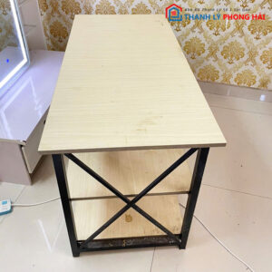 Bàn Làm Việc Khung Sắt 1m2 Có Kệ Cũ