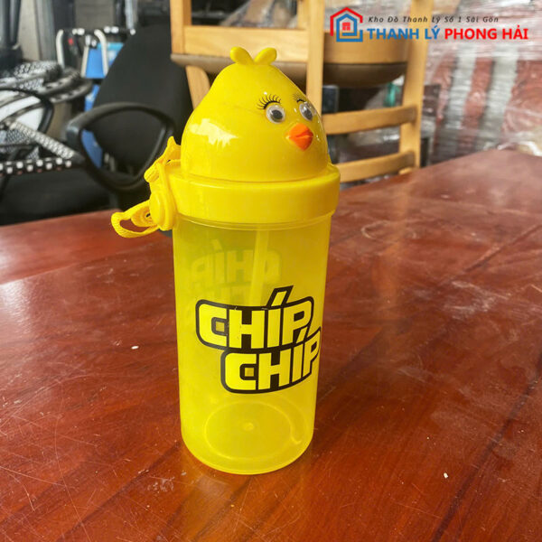 Bình Uống Nước Chip Chip Dễ Thương Cũ