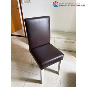 Bộ Bàn Ăn Gỗ Kèm 4 Ghế Màu Nâu Cũ
