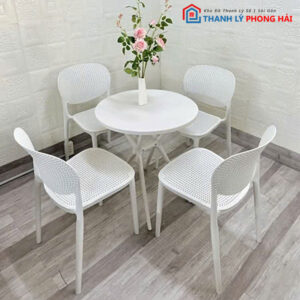 Thanh Lý Bộ Bàn Ghế Cafe Bonny Nhựa Nhiều Màu Mới 99%