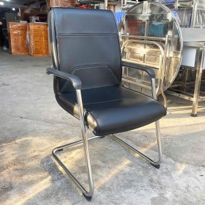 Ghế Chân Quỳ Da Hòa Phát Màu Đen Cũ