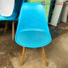 Ghế Nhựa Eames Xanh Cũ