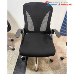 Ghế Xoay Lưng Trung Màu Đen Cũ