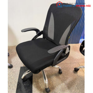 Ghế Xoay Lưng Trung Màu Đen Cũ