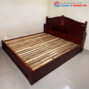 Giường Gỗ Cũ 1m8 Có Ngăn Kéo Đầu Giường Tiện Lợi