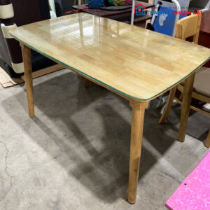 Bàn Ăn 1m2 Cũ Kèm Mặt Kính Cường Lực