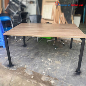 Bàn Làm Việc 1m55 Gỗ MDF Chân Sắt Cũ