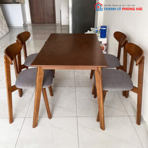 Bộ Bàn Ăn 1m2 Cũ Kèm 4 Ghế Lưng Cong