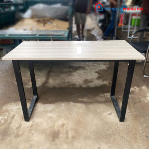 Bàn Chân Sắt Chữ U 1m2 (2 Màu)