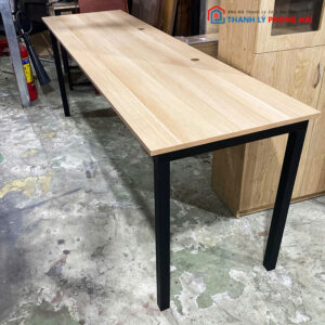 Bàn Làm Việc 2m2 Chân Sắt Đen Vuông Cũ