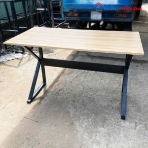 Bàn Làm Việc Chân Sắt Chữ K 1m2 Cũ