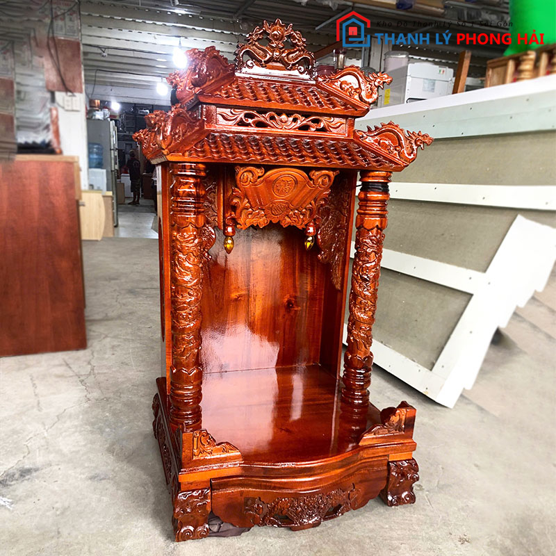 ban-tho-ong-dia-mai-ngoi-go-tram-1-1 Bàn Thờ Ông Địa Mái Ngói Gỗ Tràm Mới 99% (Nhiều Size)