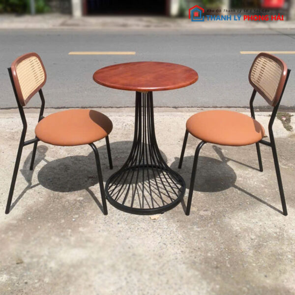 Thanh Lý Bộ Bàn Ghế Cafe Nâu Mới 99%