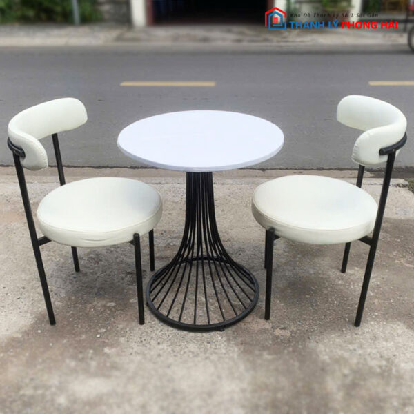 Thanh Lý Bộ Bàn Ghế Cafe Trắng Khung Sắt Mới 99%