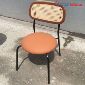 Ghế Cafe Lưng Mây Đệm Simily Nâu Mới 99%