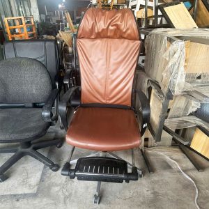 Ghế Trưởng Phòng Da Simili Nâu Cũ
