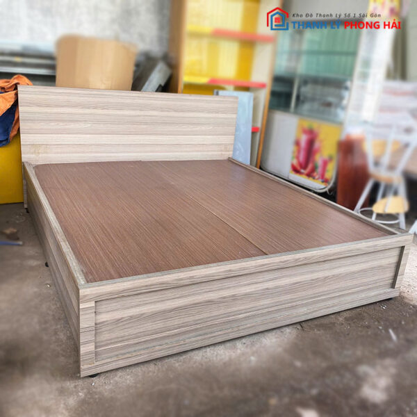 Giường Ngủ Gỗ MDF 1m8 Cũ Chắc Chắn