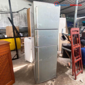 tu-lanh-electrolux-3-canh-cu-4-300x300 Địa Chỉ Thu Mua Tủ Lạnh Cũ Giá Cao Tại TPHCM