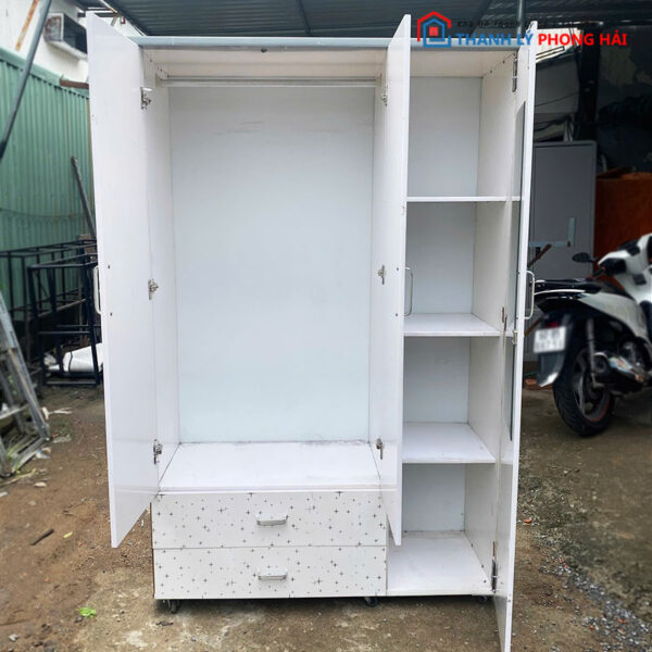 Tủ Quần Áo Nhựa Cũ 3 Cánh 1m2