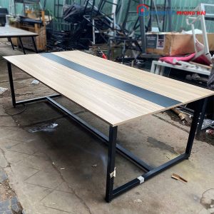 Bàn Họp Mặt Ghép 2m4 Chân Chữ U Cũ