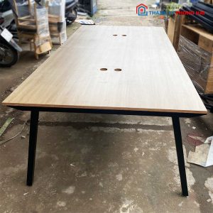 Bàn Họp Mặt Gỗ CN 2m4 6 Chân Cũ