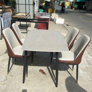 Bộ Bàn Ăn 1m2 Mặt Đá Kèm 4 Ghế Mới 99% (Nhiều Màu)