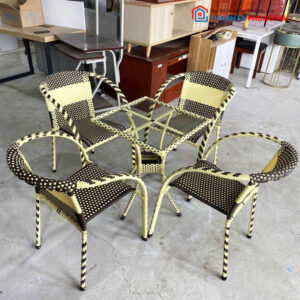 Ghế Mây Kem Nâu Mới 99%