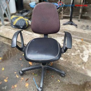 Ghế Xoay Nhỏ Đệm Nỉ Xanh Chân Nhựa Cũ (Nhiều Màu)